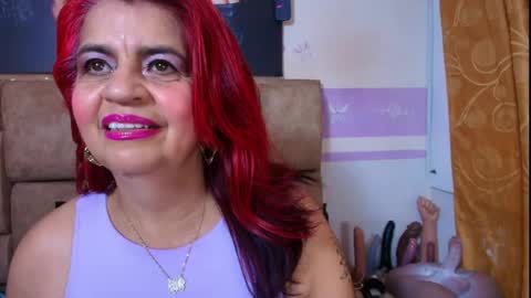 Snapshot of roxettemature chatting on 19, 5, 2026 RoxetteMature online show from 19, 5, 2026