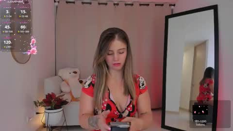  R O X I E  online show from 7, 10, 2025