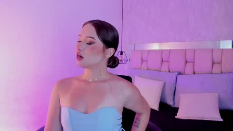 Roxie  online show from 5, 1, 2025