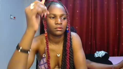 Roxy online show from 25, 2, 2026