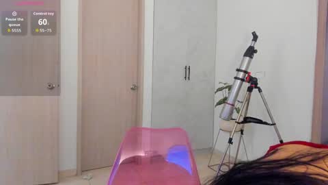 Snapshot of roxy_hell chatting on 28, 4, 2026 Roxy hell online show from 28, 4, 2026