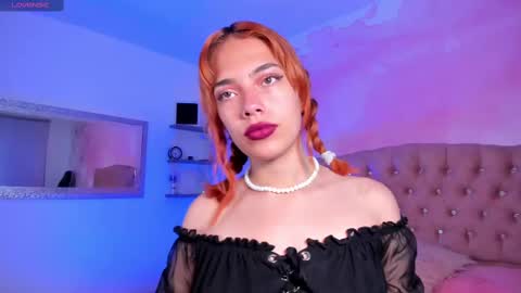 Snapshot of roxy_jones_ chatting on 19, 2, 2025 roxy_jones_ online show from 19, 2, 2025