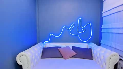 Roxy online show from 15, 2, 2025