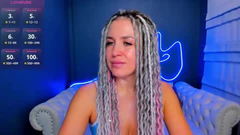 Roxy online show from 7, 4, 2026