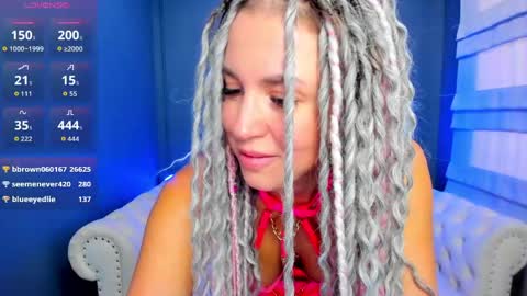 Roxy online show from 11, 4, 2026