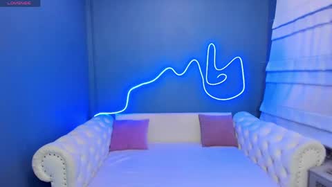 Roxy online show from 19, 4, 2026