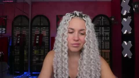 Roxy online show from 19, 5, 2026