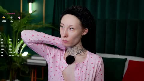 roxanne online show from 30, 3, 2026