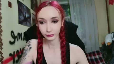 Snapshot of roxy_silver chatting on 17, 6, 2026 Roxy online show from 17, 6, 2026