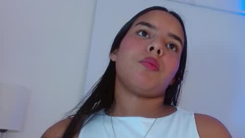 Snapshot of roxy_stone1 chatting on 30, 10, 2025 roxy_stone1 online show from 30, 10, 2025