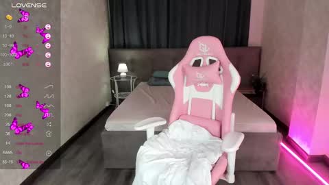 roxy_the_daedevill online show from 9, 1, 2025