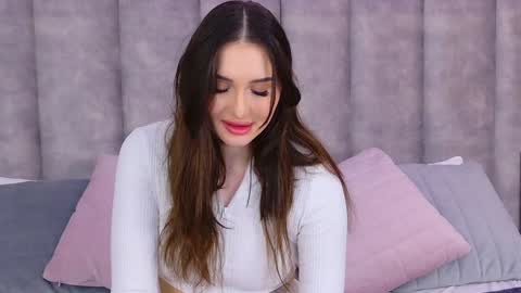 Snapshot of roxylester chatting on 6, 2, 2025 Roxy online show from 6, 2, 2025