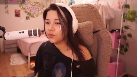 Snapshot of roxysuh chatting on 29, 6, 2026 roxysuh online show from 29, 6, 2026
