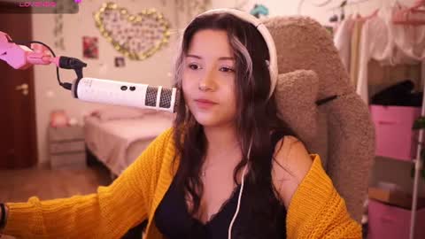 Snapshot of roxysuh chatting on 11, 7, 2026 roxysuh online show from 11, 7, 2026