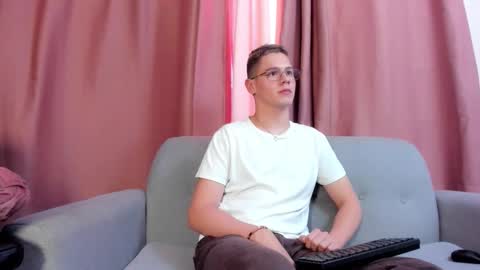 Kairo  online show from 25, 9, 2025