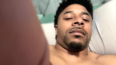 Snapshot of royal_sf chatting on 20, 2, 2025 Royal SF online show from 20, 2, 2025