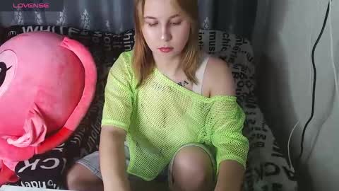 angela online show from 22, 9, 2025