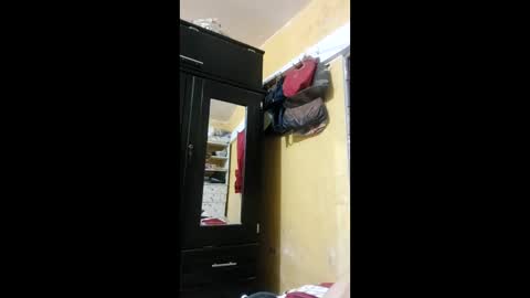 Snapshot of royhot777 chatting on 4, 12, 2025 royhot777 online show from 4, 12, 2025