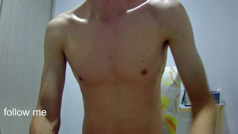 Snapshot of royyourtoy chatting on 6, 2, 2026 Roy online show from 6, 2, 2026