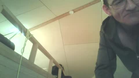 Snapshot of rpellet2 chatting on 25, 11, 2025 rpellet2 online show from 25, 11, 2025