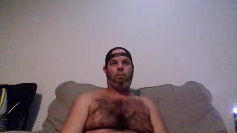 rubbingoneout714 online show from 8, 11, 2025