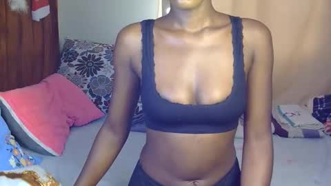 Snapshot of rubbyrosee chatting on 9, 4, 2026 Rosee online show from 9, 4, 2026