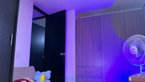 Snapshot of rubi_star chatting on 4, 3, 2025 Rubi online show from 4, 3, 2025