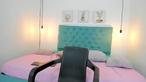 Snapshot of rubiroose chatting on 4, 1, 2025 Rubii online show from 4, 1, 2025