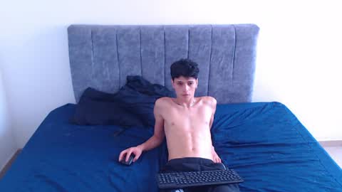 Ruby and Vanie online show from 6, 4, 2026