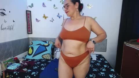 Snapshot of ruby_brown_ chatting on 3, 2, 2025 Ruby online show from 3, 2, 2025