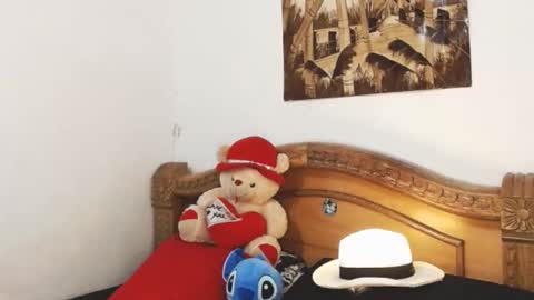 Rubyklar online show from 5, 3, 2025