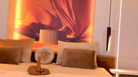 Ruby Luxe online show from 9, 9, 2025