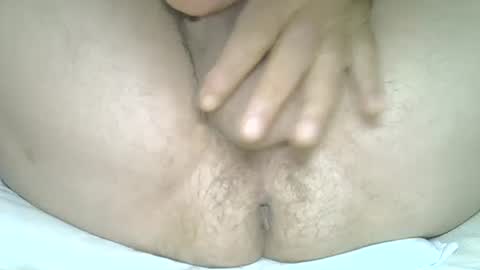 Snapshot of rudiruba chatting on 8, 9, 2025 rudisuzzy online show from 8, 9, 2025