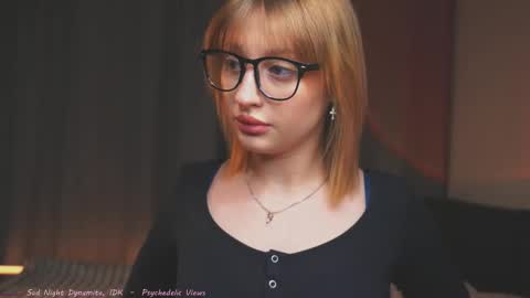 Mila online show from 29, 3, 2026