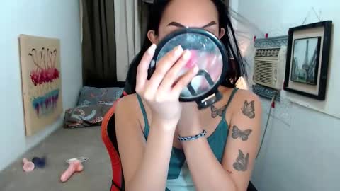 Snapshot of ruesalvartore chatting on 5, 10, 2025 its me Sabel online show from 5, 10, 2025