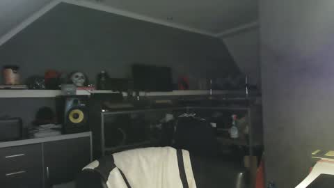 Snapshot of ruffi77 chatting on 22, 2, 2025 Chico que rico Caliente online show from 22, 2, 2025