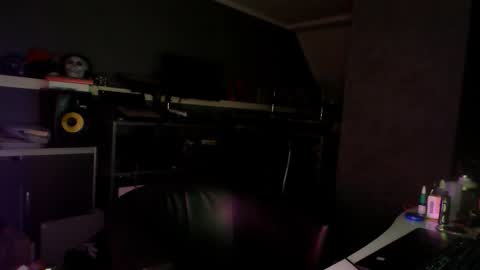 Chico que rico Caliente online show from 6, 2, 2026