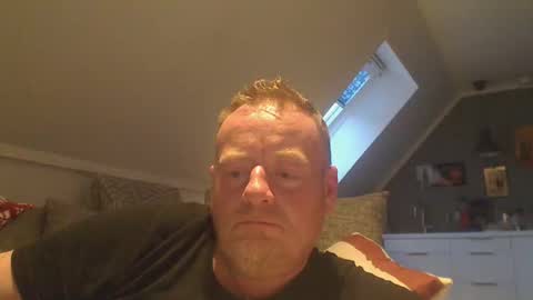 Snapshot of runepetter chatting on 9, 6, 2026 bignorwegian online show from 9, 6, 2026