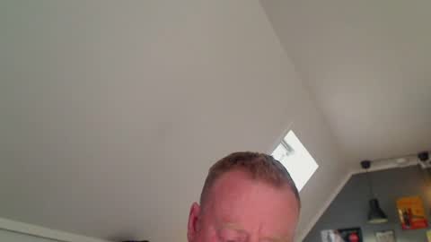 Snapshot of runepetter chatting on 11, 6, 2026 bignorwegian online show from 11, 6, 2026