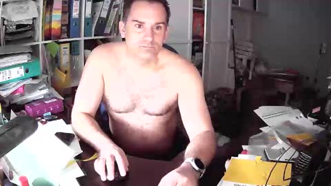 Snapshot of runner1978 chatting on 24, 2, 2026 runner1978 online show from 24, 2, 2026