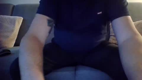 runner_1978 online show from 19, 11, 2025