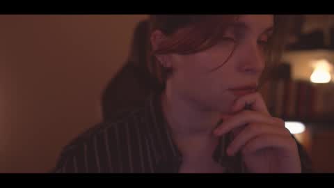 Elena online show from 7, 11, 2025