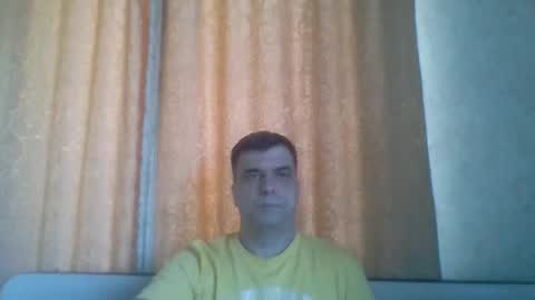 Snapshot of rusqadisx chatting on 5, 10, 2025 rusqadisx online show from 5, 10, 2025