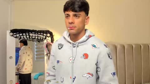 Snapshot of russ_w8 chatting on 3, 10, 2025 Russ online show from 3, 10, 2025