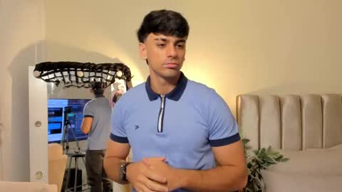 Snapshot of russ_w8 chatting on 4, 10, 2025 Russ online show from 4, 10, 2025