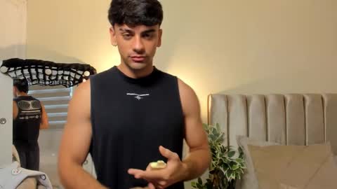 Snapshot of russ_w8 chatting on 11, 10, 2025 Russ online show from 11, 10, 2025