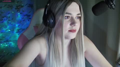 Snapshot of ruthsimp chatting on 18, 1, 2025 Tanyushka online show from 18, 1, 2025