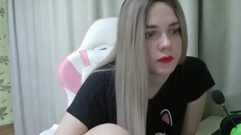 Tanyushka online show from 2, 12, 2025