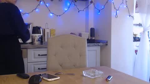 ruxandradanny online show from 2, 2, 2025