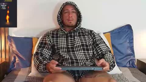 Snapshot of ryamcoast chatting on 1, 2, 2026 Sr Coast online show from 1, 2, 2026